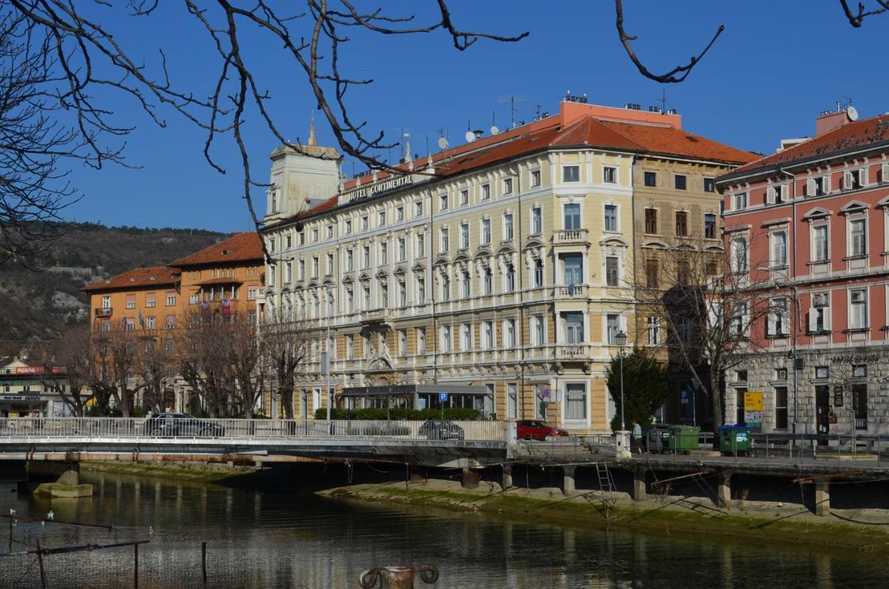 Rooms & Apartments Infinity Rijeka Exterior photo